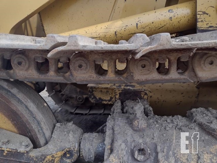 2005-caterpillar-953c-image-26