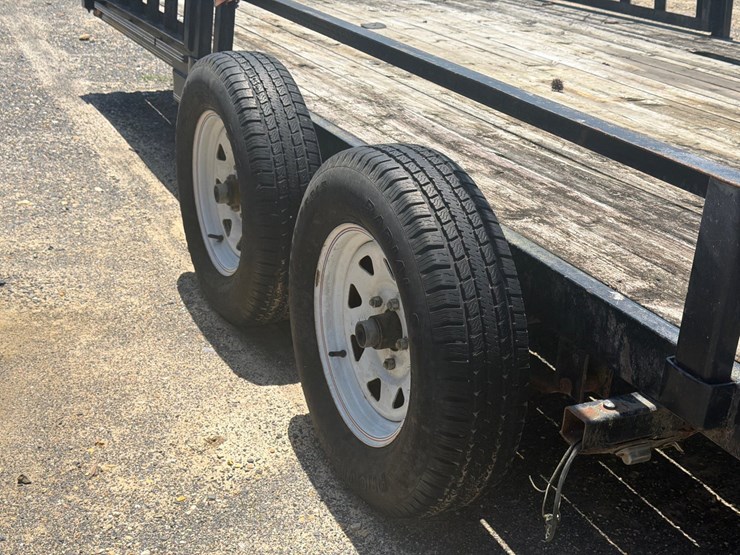 #36252-•-2014-pjtm-20ft-car-hauler-trailer-image-4