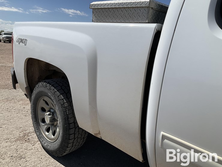 2012-chevrolet-silverado-1500-image-14