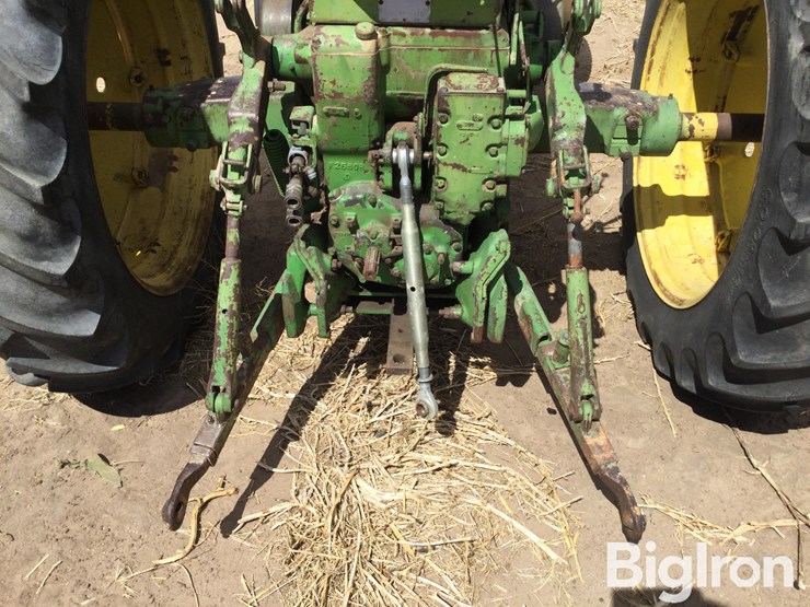 1959-john-deere-730-image-14