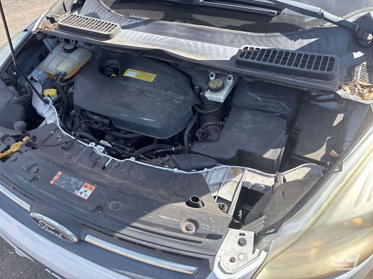 2014-ford-escape-image-9