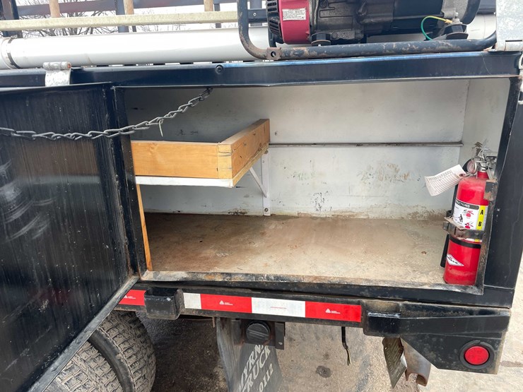 2006-ford-f450-xl-image-60