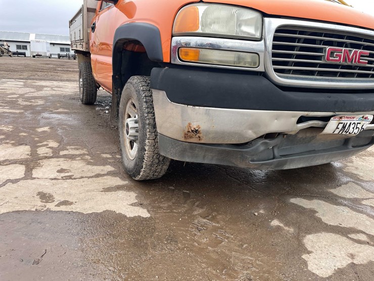 #4043-•-2002-gmc-250-(has-wi-title)-image-29