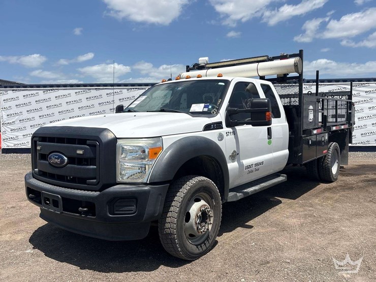2016-ford-f550-image-1