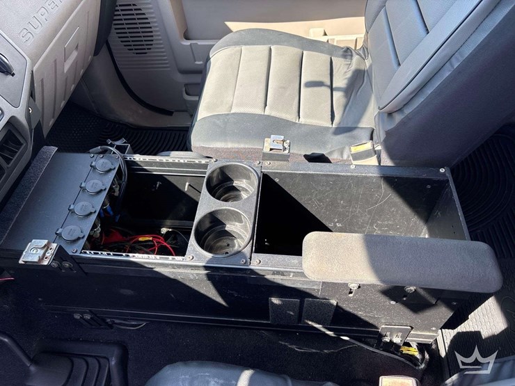 2008-ford-f350-image-35