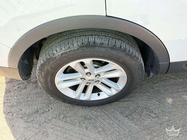 2017-ford-explorer-image-20