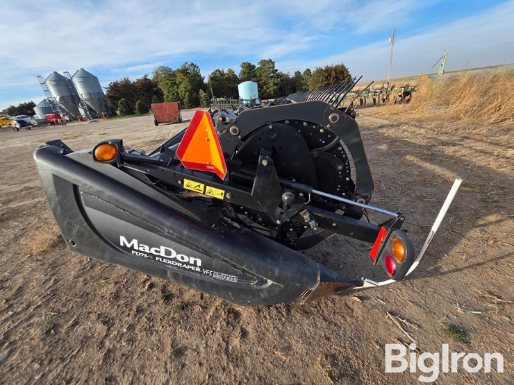 2016-mac-don-fd75-image-4