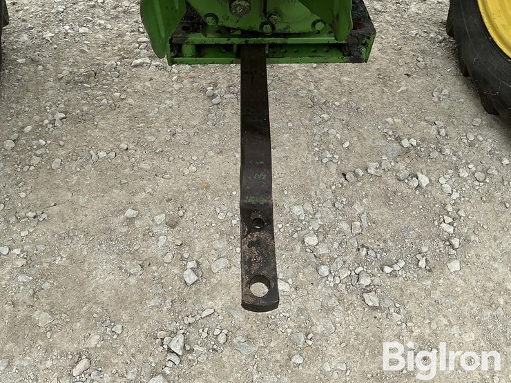 1958-john-deere-520-image-9