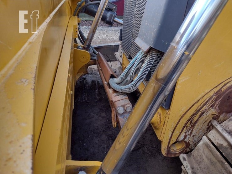 deere-1050-p-tier-image-80