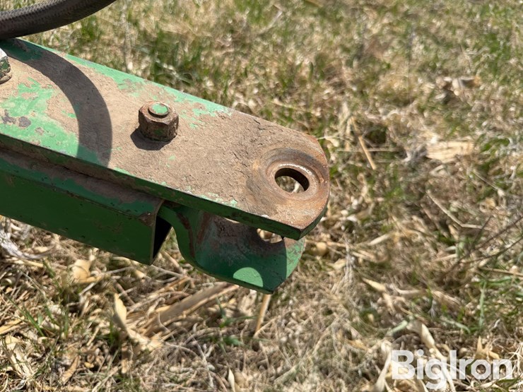 john-deere-8300-image-10