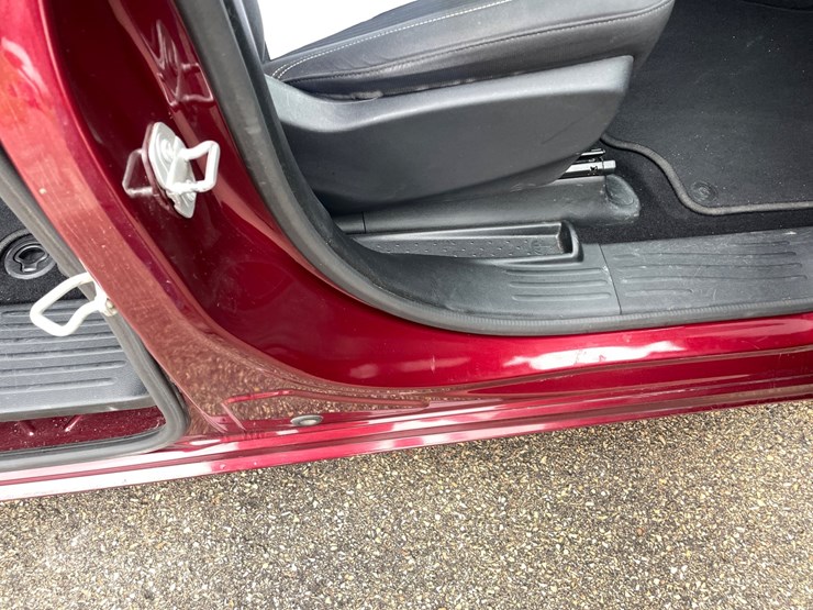 2018-chrysler-pacifica-image-34