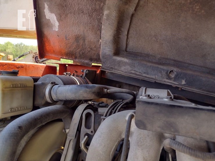 2002-jlg-600ajn-image-24
