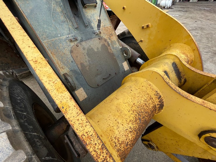 komatsu-wa250-5-image-14