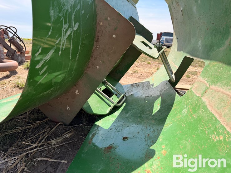 john-deere-8000-image-6