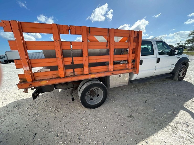 2006-ford-f450-image-3