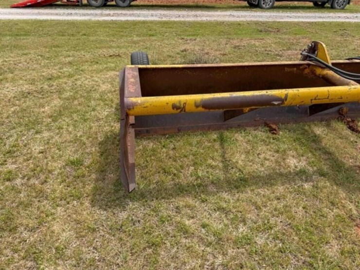 12’-pull-type-box-scraper-image-5