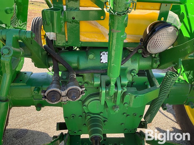 1960-john-deere-435-image-12