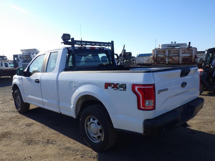 2017-ford-f150-image-5