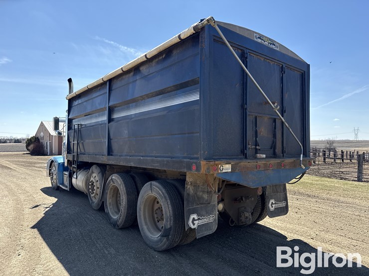 1995-peterbilt-377-image-7