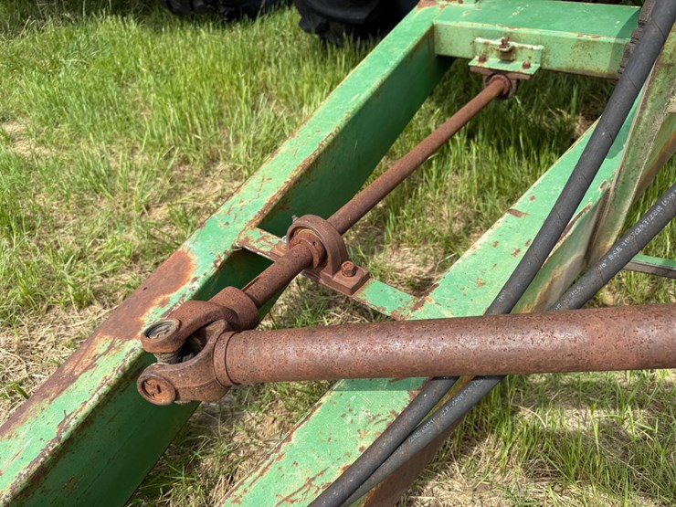 #45624-•-sukup-giant-grain-cart-image-16