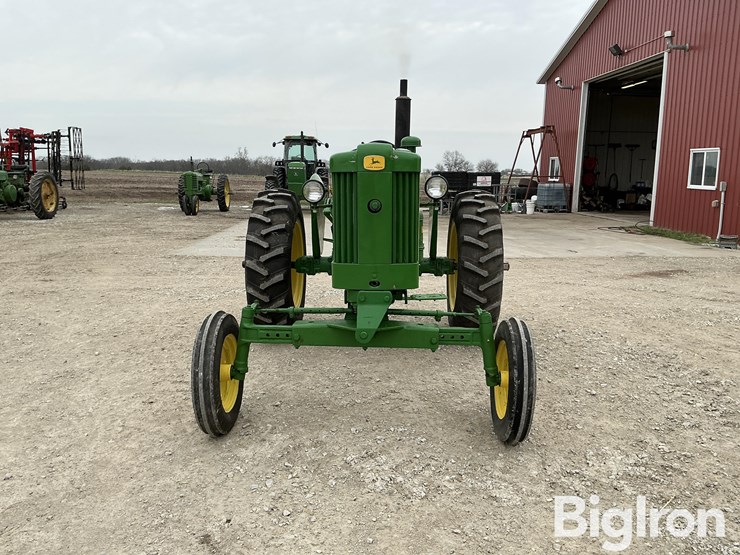 1958-john-deere-420-image-2