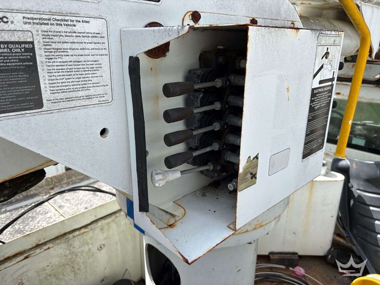 2010-international-durastar-4300-image-20
