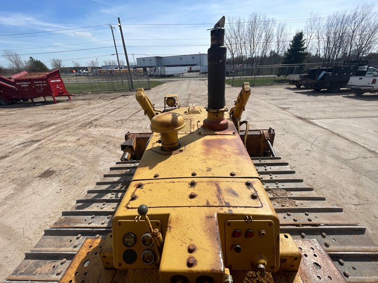 #4035-•-1986-komatsu-dozer-image-51