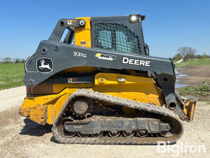 2021-deere-331g-image-4