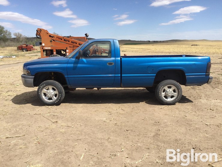 1998-dodge-ram-2500-image-8