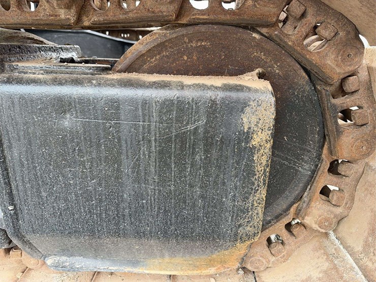 caterpillar-320l-image-14