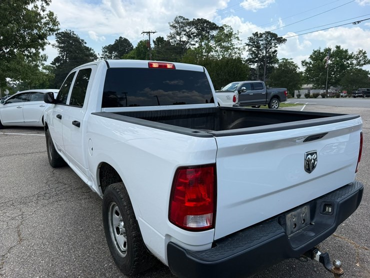 2018-dodge-1500-image-4