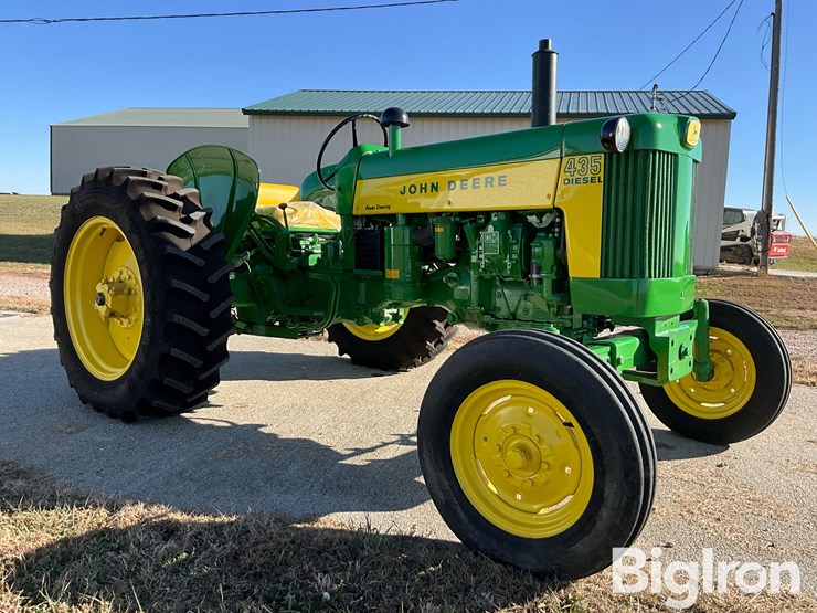 1960-john-deere-435-image-3