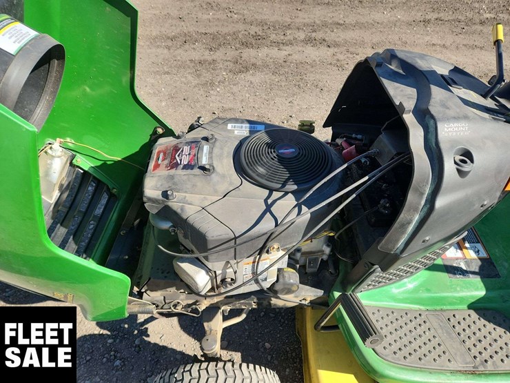 john-deere-l118-image-10