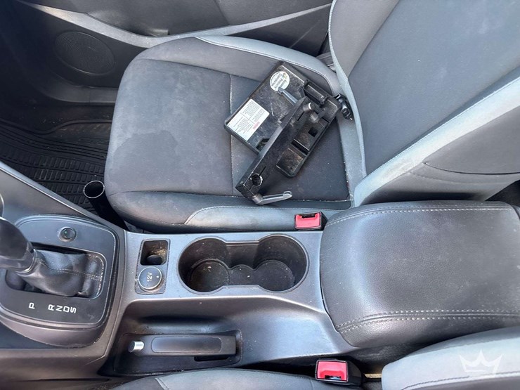 2016-ford-escape-image-17