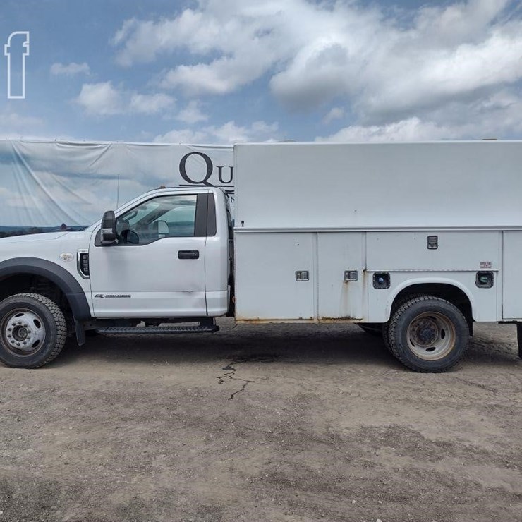 2019 FORD F550