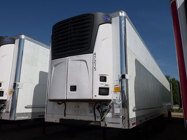 2019-utility-3000r-image-1