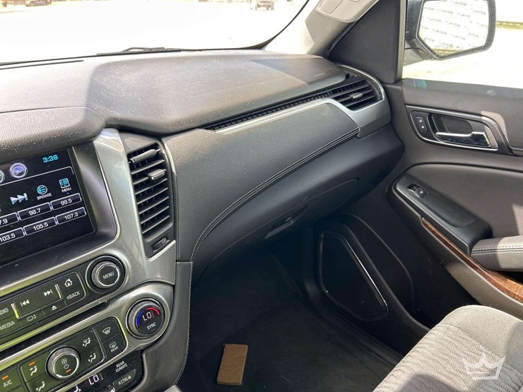 2019-chevrolet-tahoe-image-20