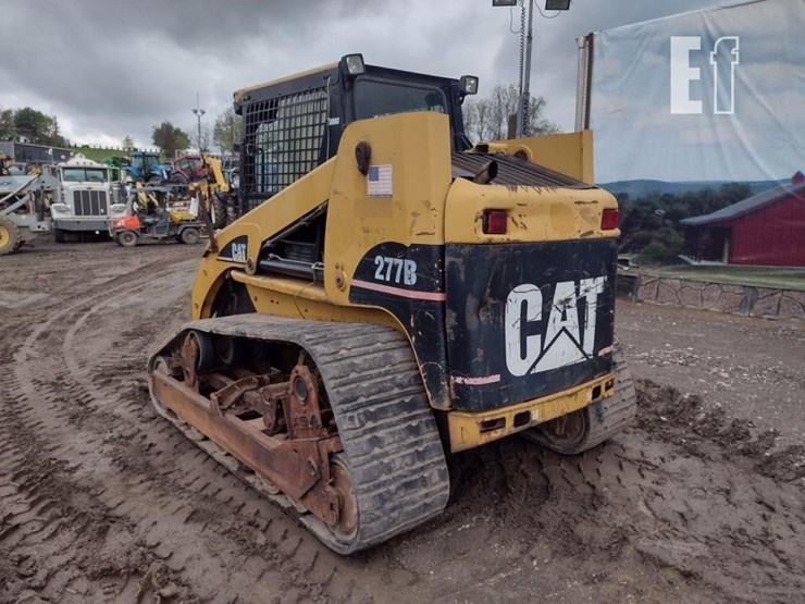 2005-caterpillar-277b-image-31