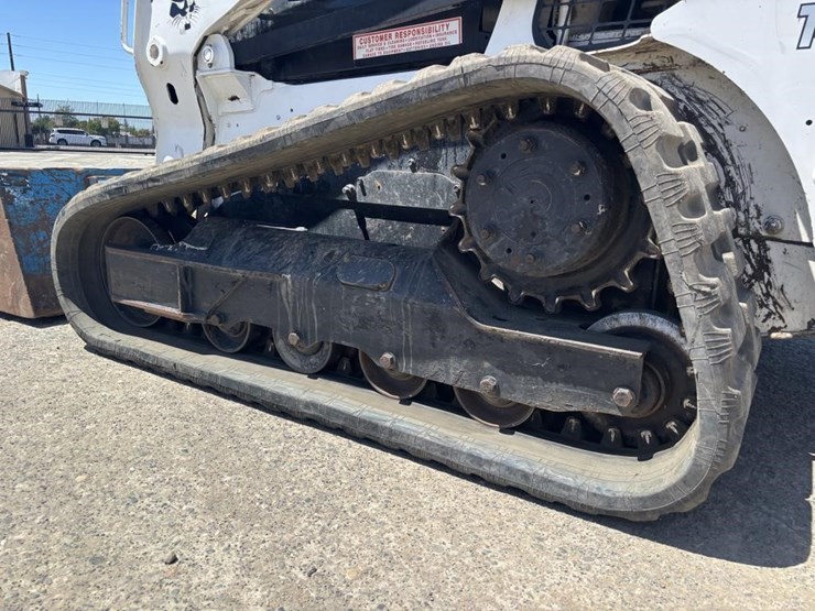 2016-bobcat-t650-image-15