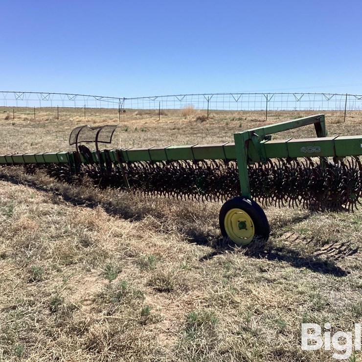 JOHN DEERE 400