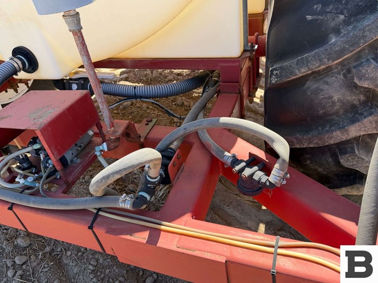 custom-92'-sprayer---ritzville,-wa-image-21