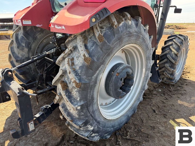 case-ih-farmall-105u-image-48