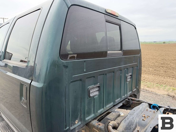 2011-ford-f350-image-19
