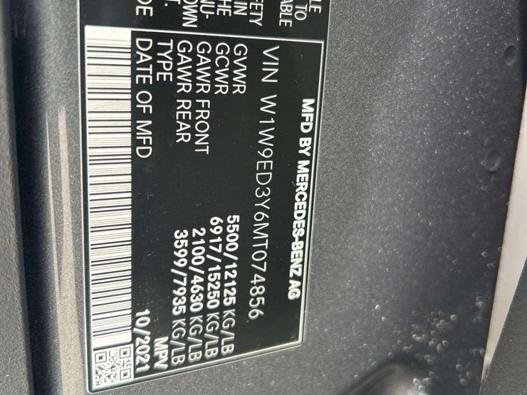 2021-mercedes-benz-sprinter-4500-image-5