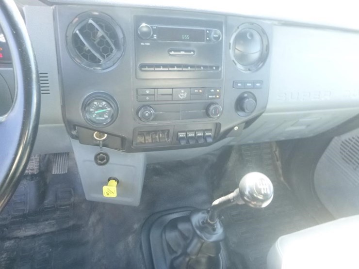 2015-ford-f750-image-15