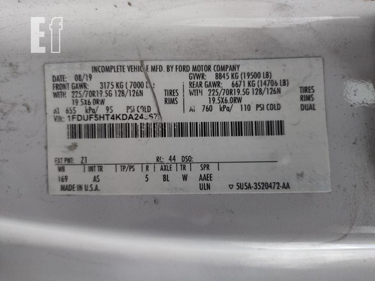 2019-ford-f550-image-5