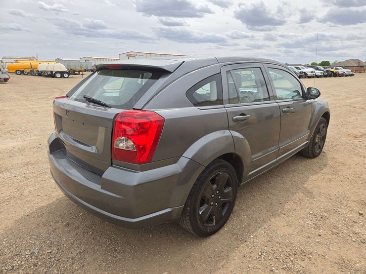 2007-dodge-caliber-sxt-image-3