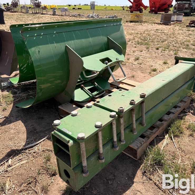 JOHN DEERE 8000
