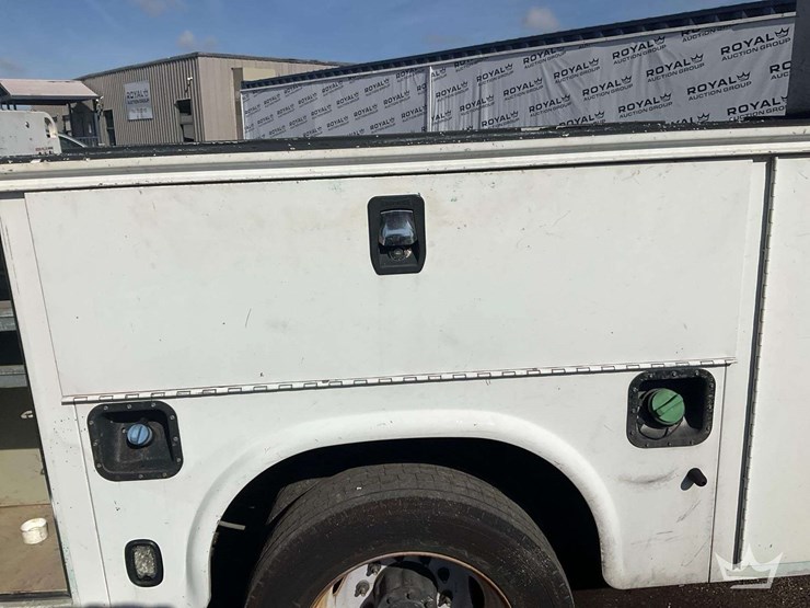 2019-ford-f450-image-33