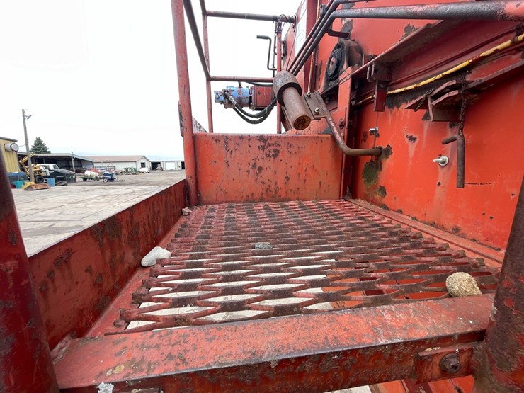 #4047-•-1991-royer-top-soil-shredder-image-94